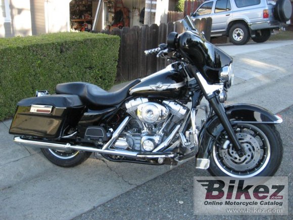 2003 Harley-Davidson FLHT Electra Glide Standard photo